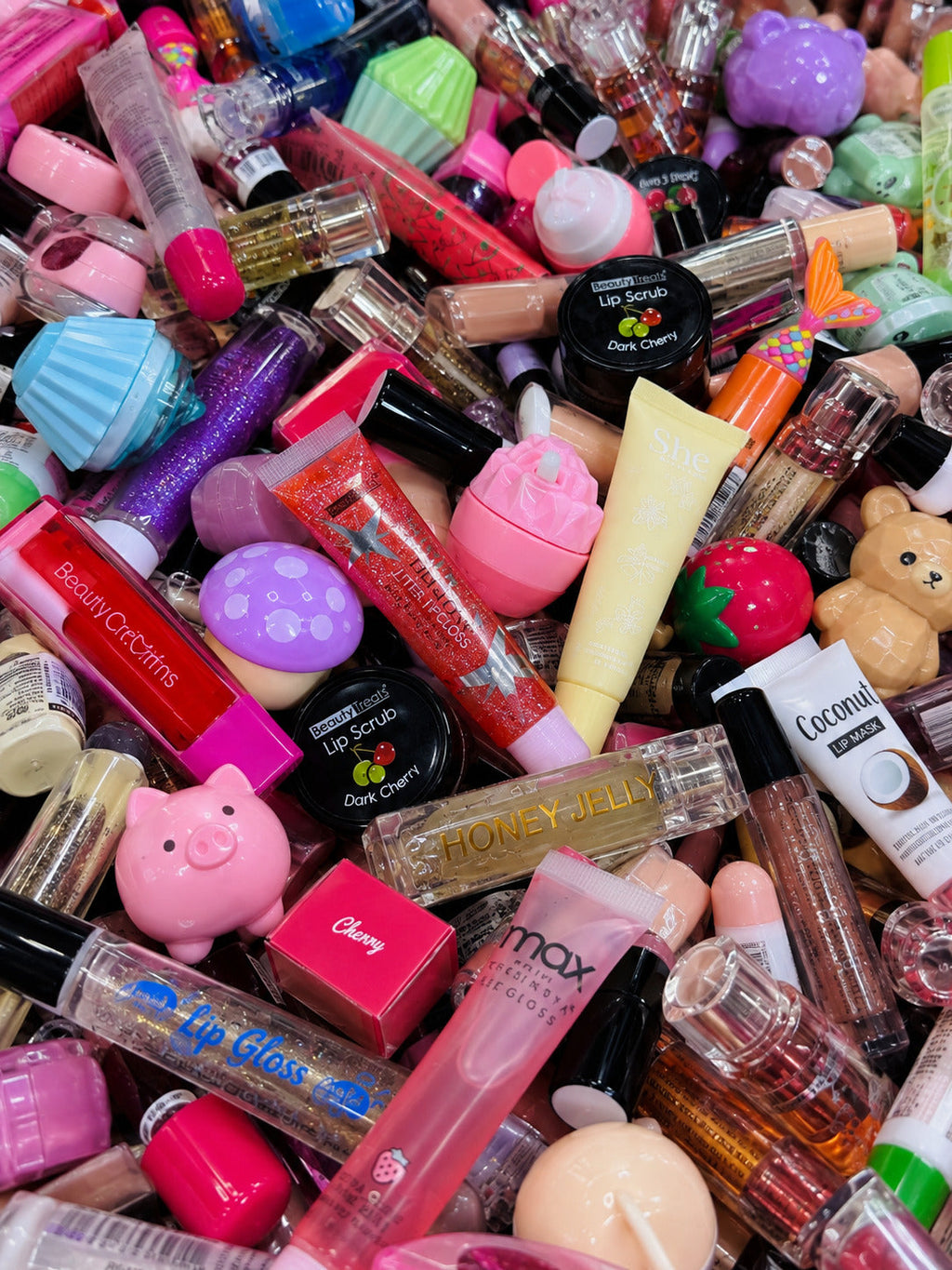 The gloss bin, view 6